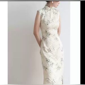 Anthropologie Cream and black floral silk Dress with unique Boho touch